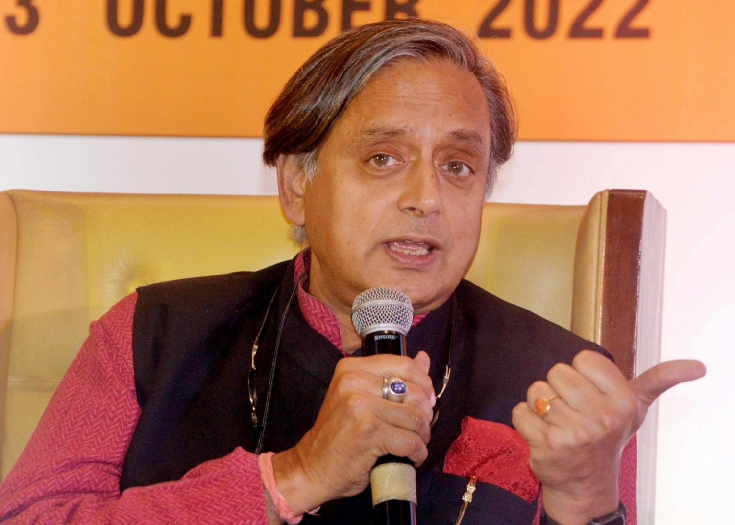 پرجول معاملہ کی بازگشت ملک بھر میں سنائی دے گی، بی جے پی کو صفائی دینا مشکل ہو جائے گا: ششی تھرور