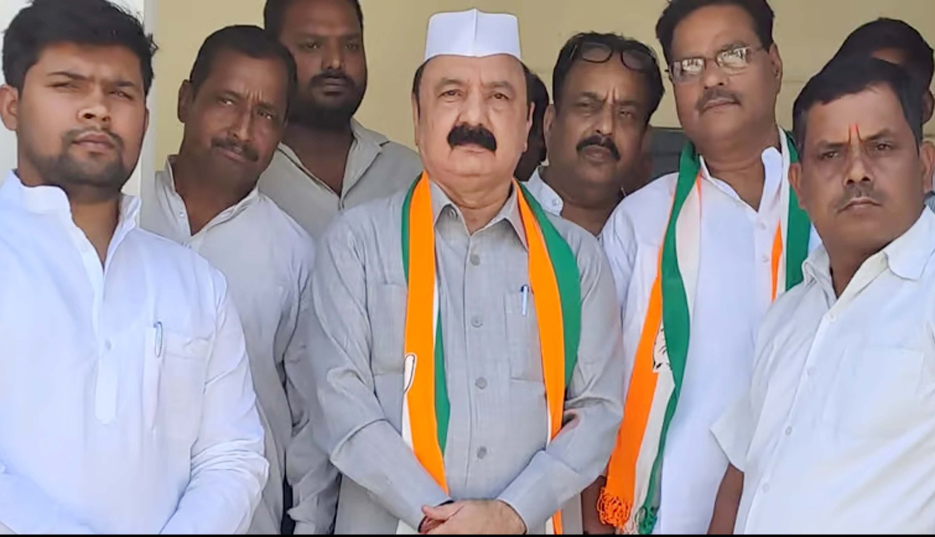 کانگریس نے ایک چھوٹے کارکن کو بڑی ذمہ داری سونپی ہے، امیٹھی سے امیدوار کشوری لال شرما