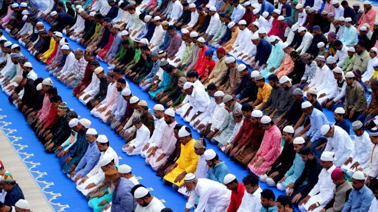 ملک بھر میں پرجوش انداز میں منائی جا رہی ہےعیدالاضحیٰ