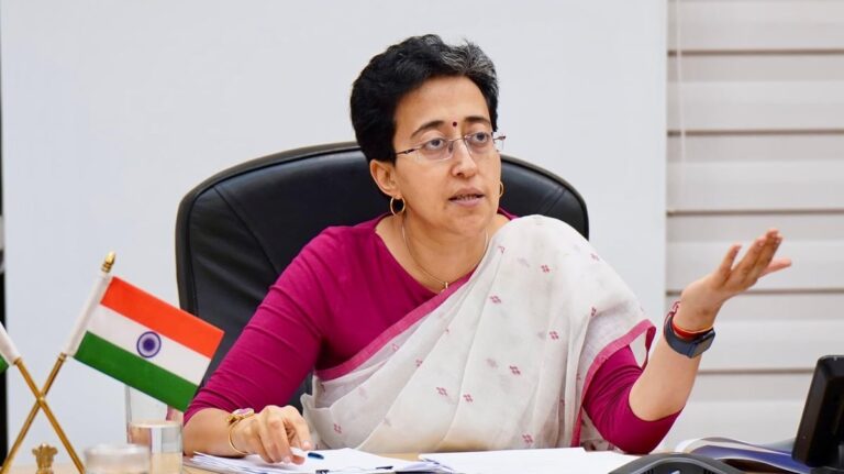 دہلی پانی بحران:  آبی وسائل کی وزیر کا پی ایم مودی کو مکتوب، مسئلہ حل نہ ہونے پر غیر معینہ بھوک ہڑتال کرنے کا اعلان