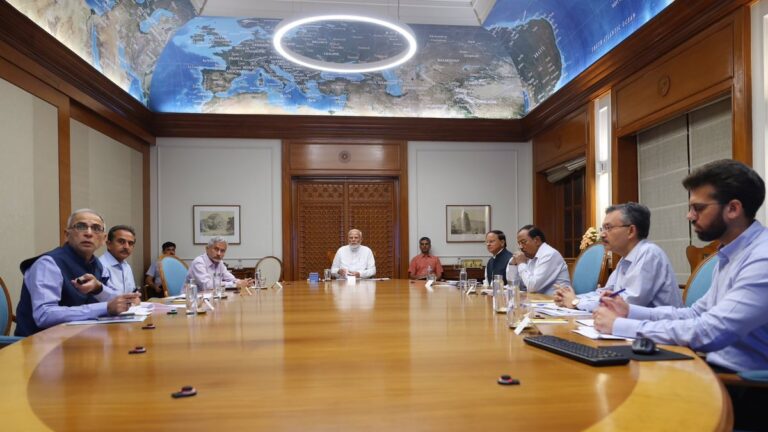 کویت میں آتشزدگی سے 30 ہندوستانی ہلاک، وزیر اعظم کا اظہار افسوس، 2 لاکھ روپے کی امداد کا اعلان