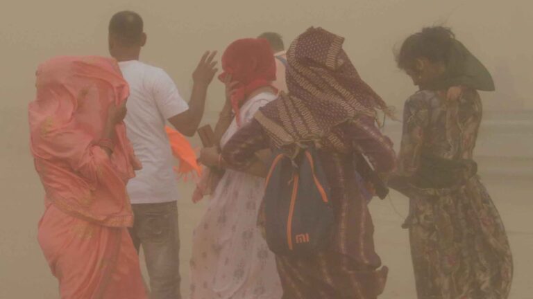 اتر پردیش میں گرمی سے 33 کی موت، بہار میں 128 سال پرانا ریکارڈ ٹوٹا