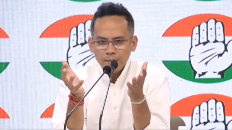 نیٹ معاملے پر کانگریس کا حکومت پر سخت حملہ، سی بی آئی جانچ کا مطالبہ