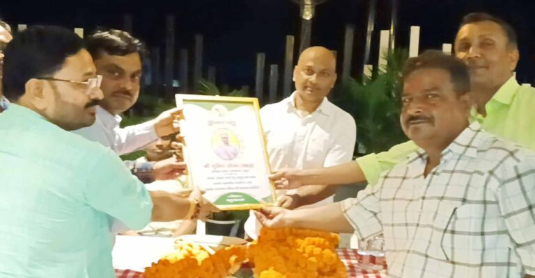 ایس ڈی پی او سمیت سوربھ لکڑا کو الوداعی دی گئی