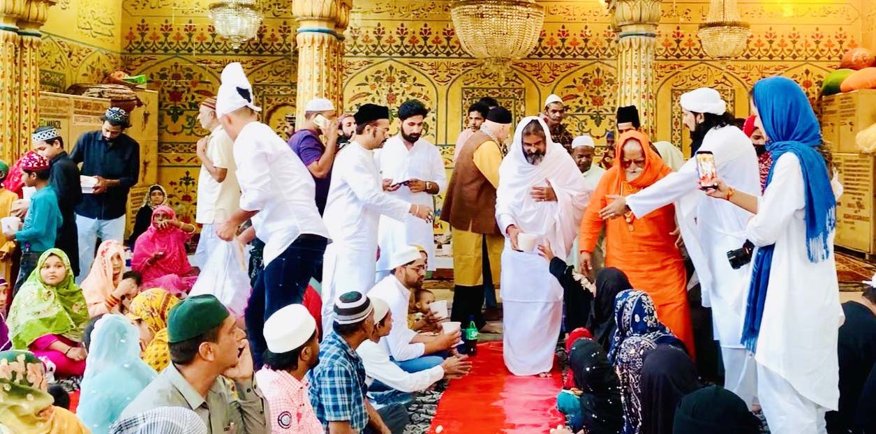 dargah ajmer sharib iftar party