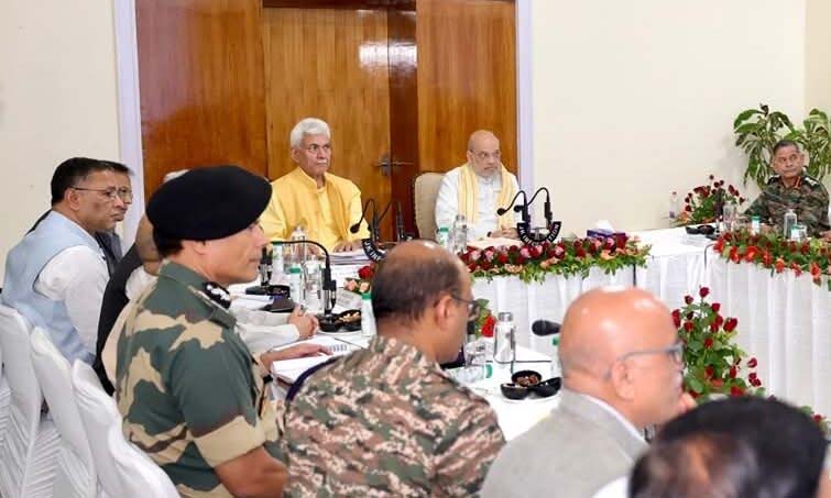 yATRIYON KI SALAMATI