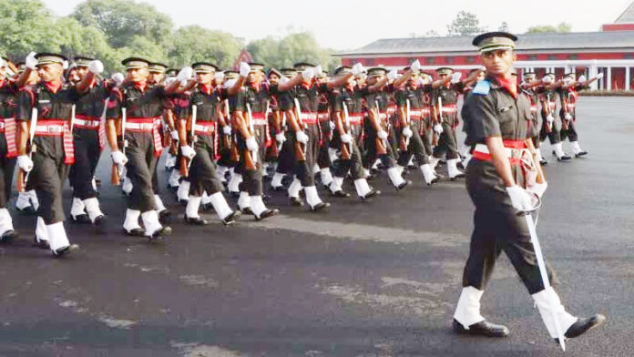 IMA Passin out prade