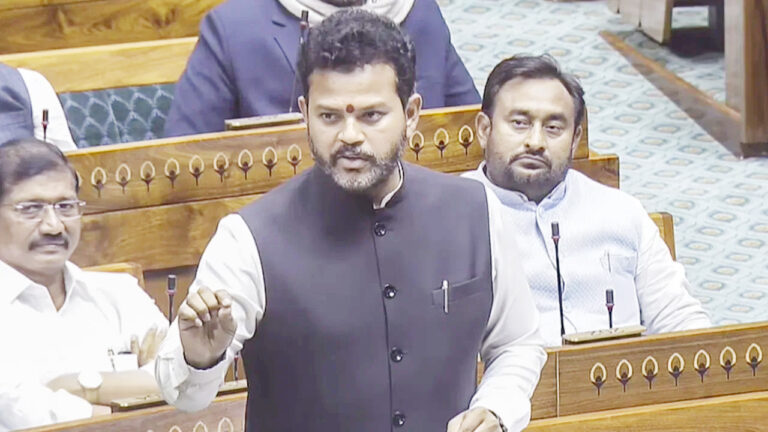 تہواروں کے موقع پر بھی ہوائی کرایوں میں ناجائز اضافے