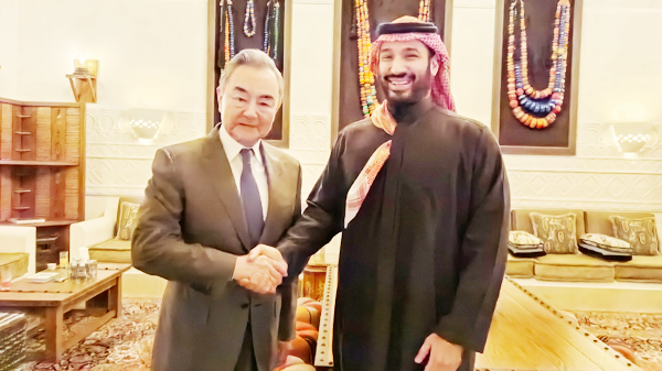 چینی وزیر خارجہ کی سعودی ولی عہد سے ملاقات